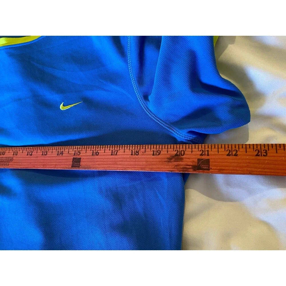 Nike Fit‎ Dry Boys Size  XL 16-18 Athletic Shirt